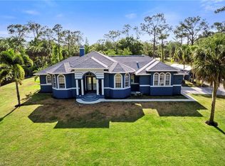 1521 16th St NE, Naples, FL 34120