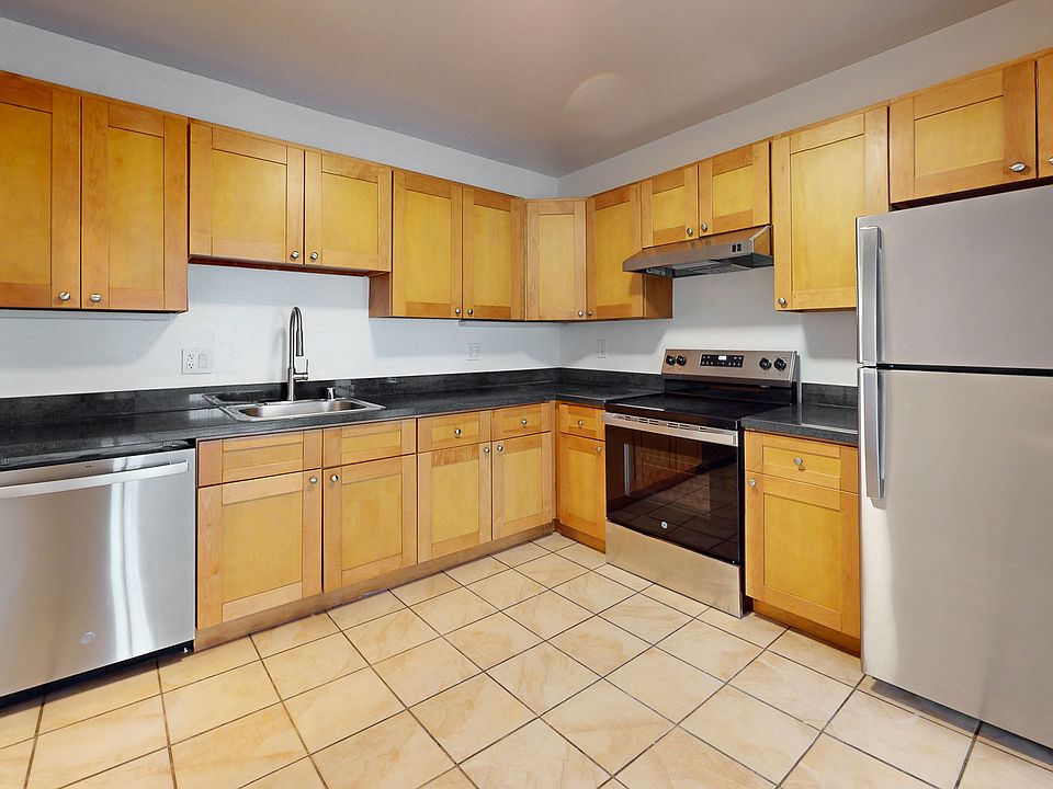 1st image of 1232 La Playa St #203