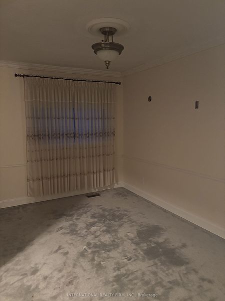Toronto House for rent - 5 Bedrooms — photo 12