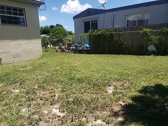 5th image of 1080 NW 116th Ter #0
