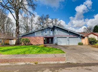 19343 Inishbride Ct, Oregon City, OR 97045