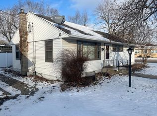 24 George St, Morris, IL 60450