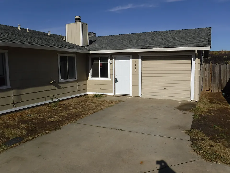 1145 Nadene Dr