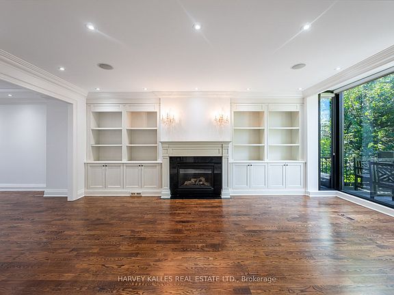 4th image of 67 Warren Rd