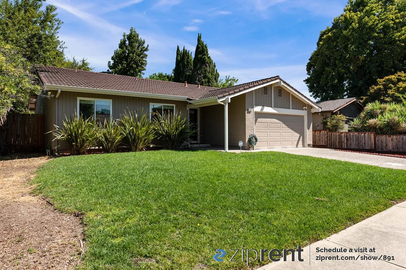 36458 Shelley Ct photo 1
