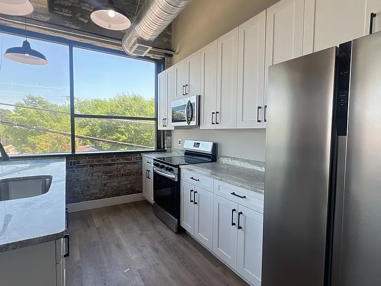 119 E Princess Anne Rd — Photo 120