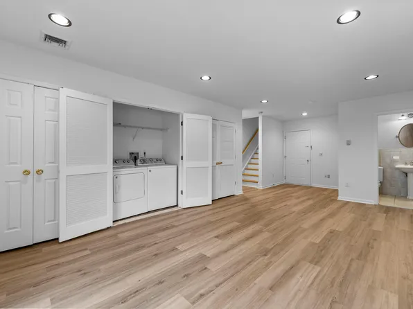 28 Washington Avenue image 19 of 20