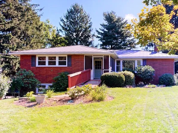 1158 Delwood Rd, Mansfield, OH 44905