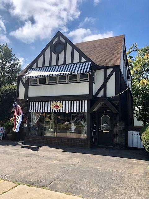 1st image of 4416 Market St