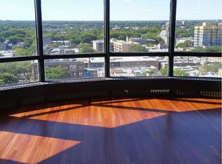 5415 N Sheridan Rd APT 1711, Chicago, IL 60640
