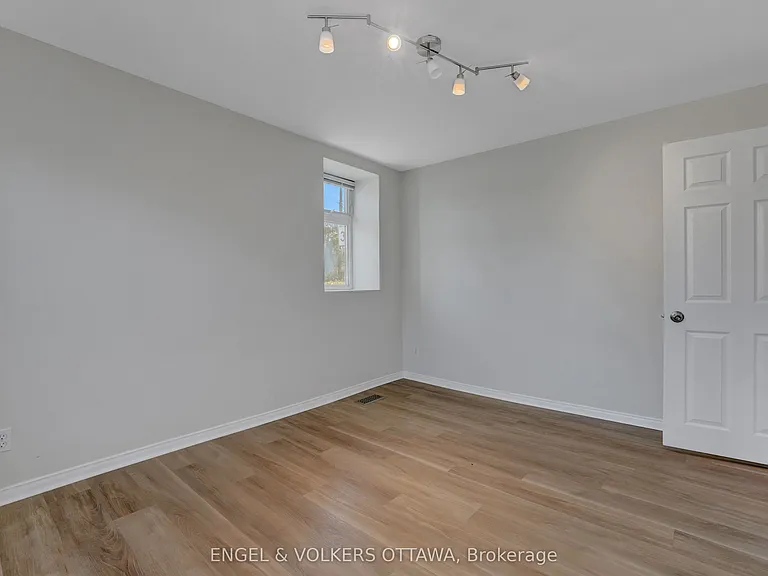 504 Hilson Ave — Photo 19