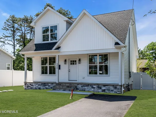 1424 Eighth Avenue, Toms River, NJ 08757