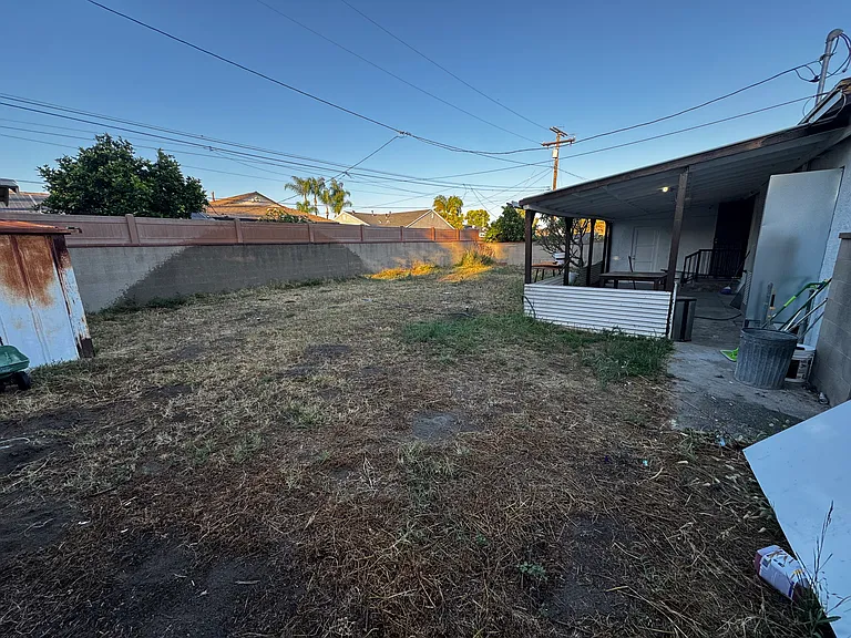 9009 Bascom St — Photo 16