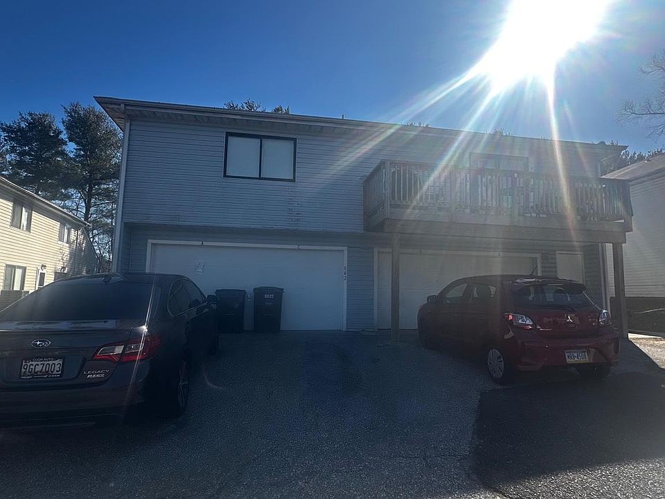 2nd image of 802 Windstream Way Unit A