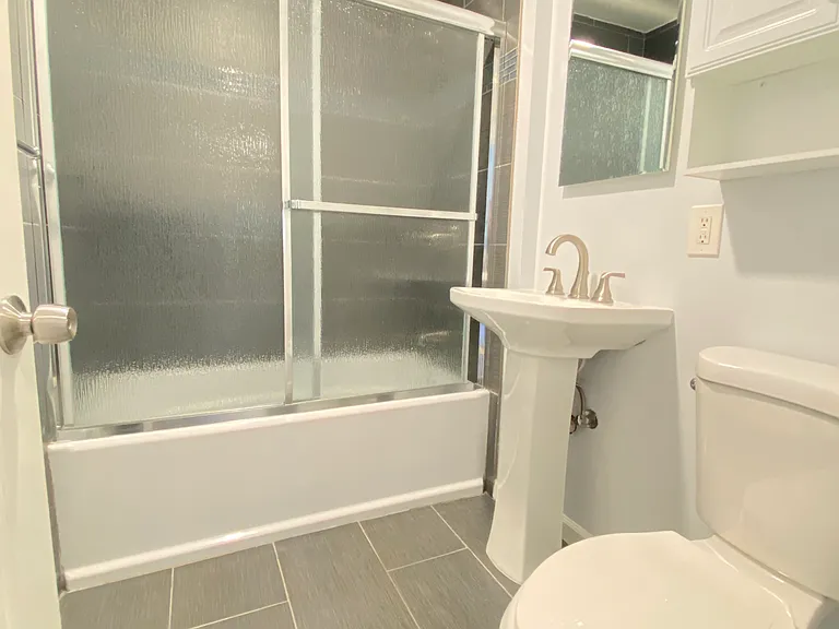 642 Hopkins Ave #1 — Photo 14