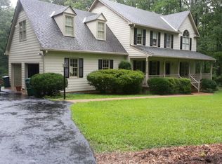 1961 Huguenot Hundred Dr, Midlothian, VA