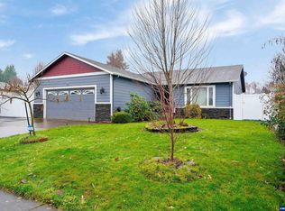 708 SE Rosewood Ln, Dallas, OR 97338