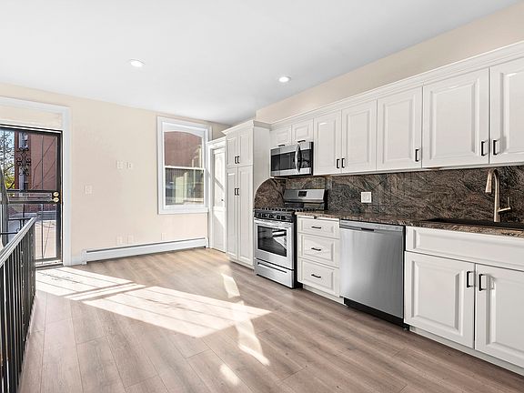 3rd image of 304 Court St Floor 2