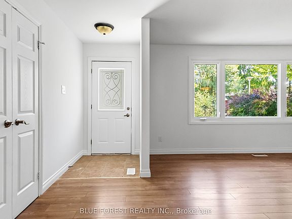 5th image of 59 Scotchpine Cres