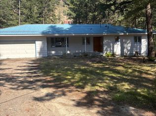 3029 River Bend Dr, Bonner, MT 59823