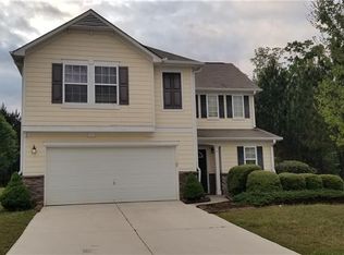 2090 Rolling Rock Ct, Lithia Springs, GA