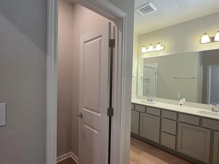 1020 Vista View Dr #302 — Photo 12