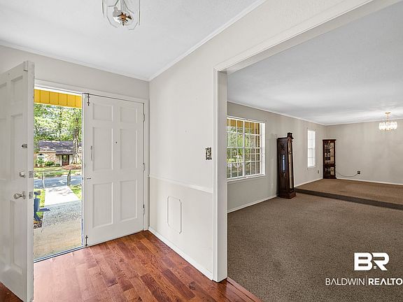 3rd image of 2308 Lantern Ln W