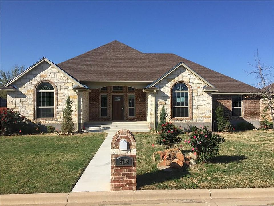 1st image of 2702 Pheasant Grove Ln