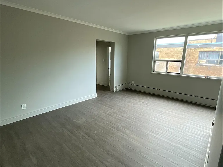 2548 Keele St #204 — Photo 3