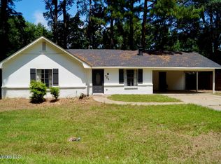 409 Turtle Creek Dr, Brandon, MS 39047