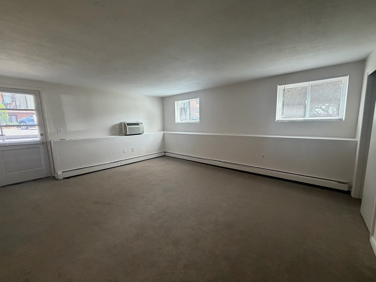 1 bed, 1.0 bath, 600 sqft, $1,850 — Photo 2