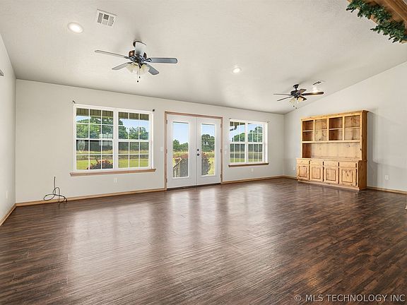 5th image of 281 Olive Branch Dr