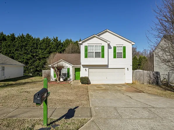 8719 Tweedsmuir Glen Ln, Charlotte, NC 28215