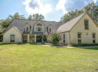 19020 Oakbrook Rd, Tyler, TX 75703