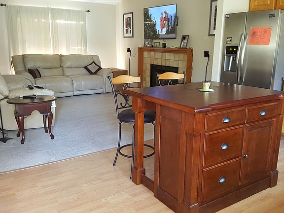 2nd image of 3850 Corona Ct