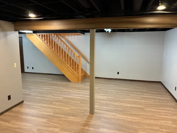 390 Westmore Rd, Davis, IL 61019