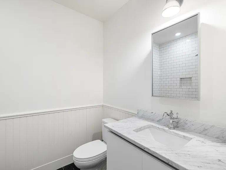 1801 N Howard St #207 — Photo 10