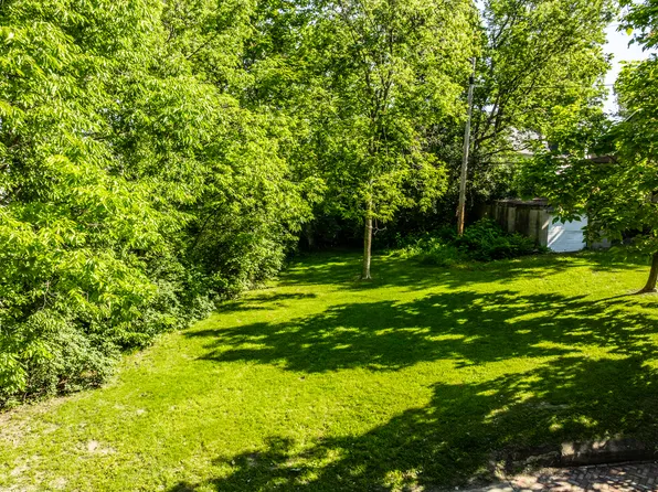 1526 E 12th St, Indianapolis, IN 46201