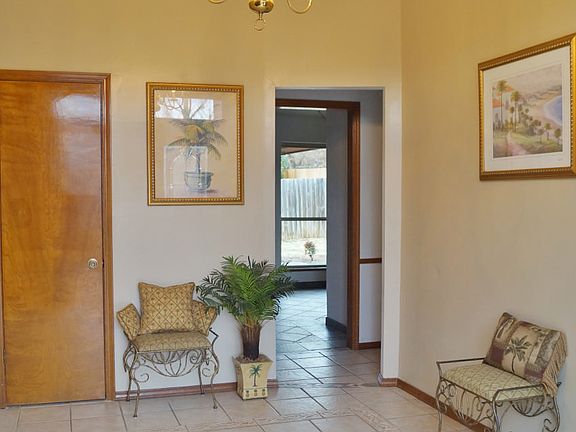 5th image of 3102 NE Brentwood Dr