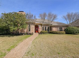 1018 Staffordshire Dr, Carrollton, TX 75007