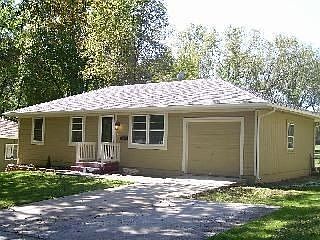 1st image of 11012 Herrick Ave