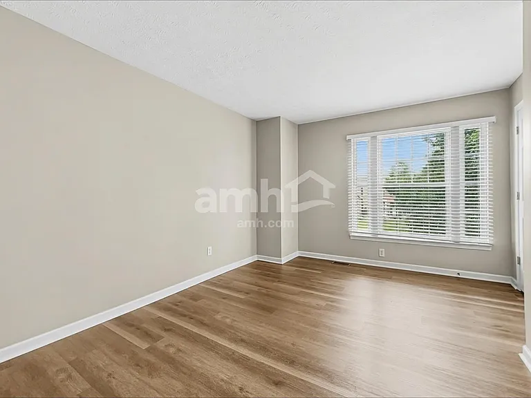 111 Leather Leaf Ln — Photo 16