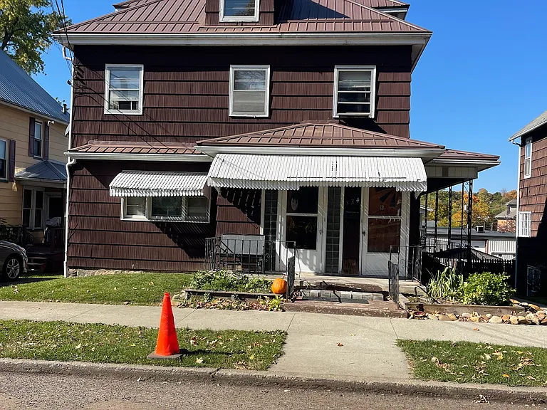 324 Knarr St #B — Photo 11