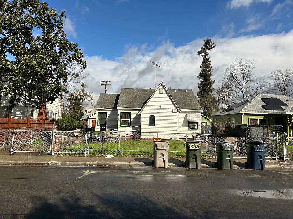 1st image of 1531 Strader Ave