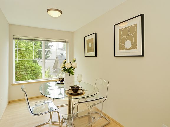 Dinning room space