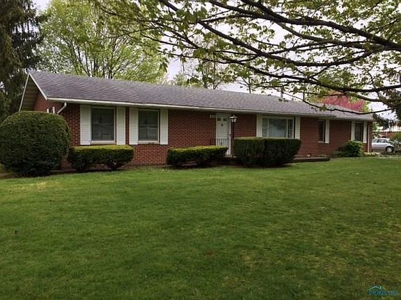 3rd image of 204 Church St