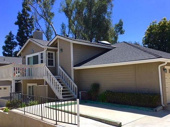 Oversize attached garage. Parking spot is common area parking