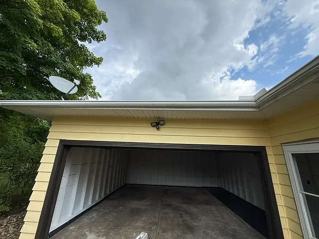 9311 Avery Rd — Photo 4