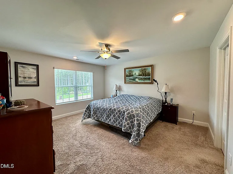 924 Weatherby Ln — Photo 15
