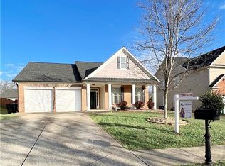 5150 Fieldgate Ridge Dr, Cumming, GA 30028